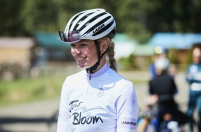 MIA ASELTINE MIA ASELTINE